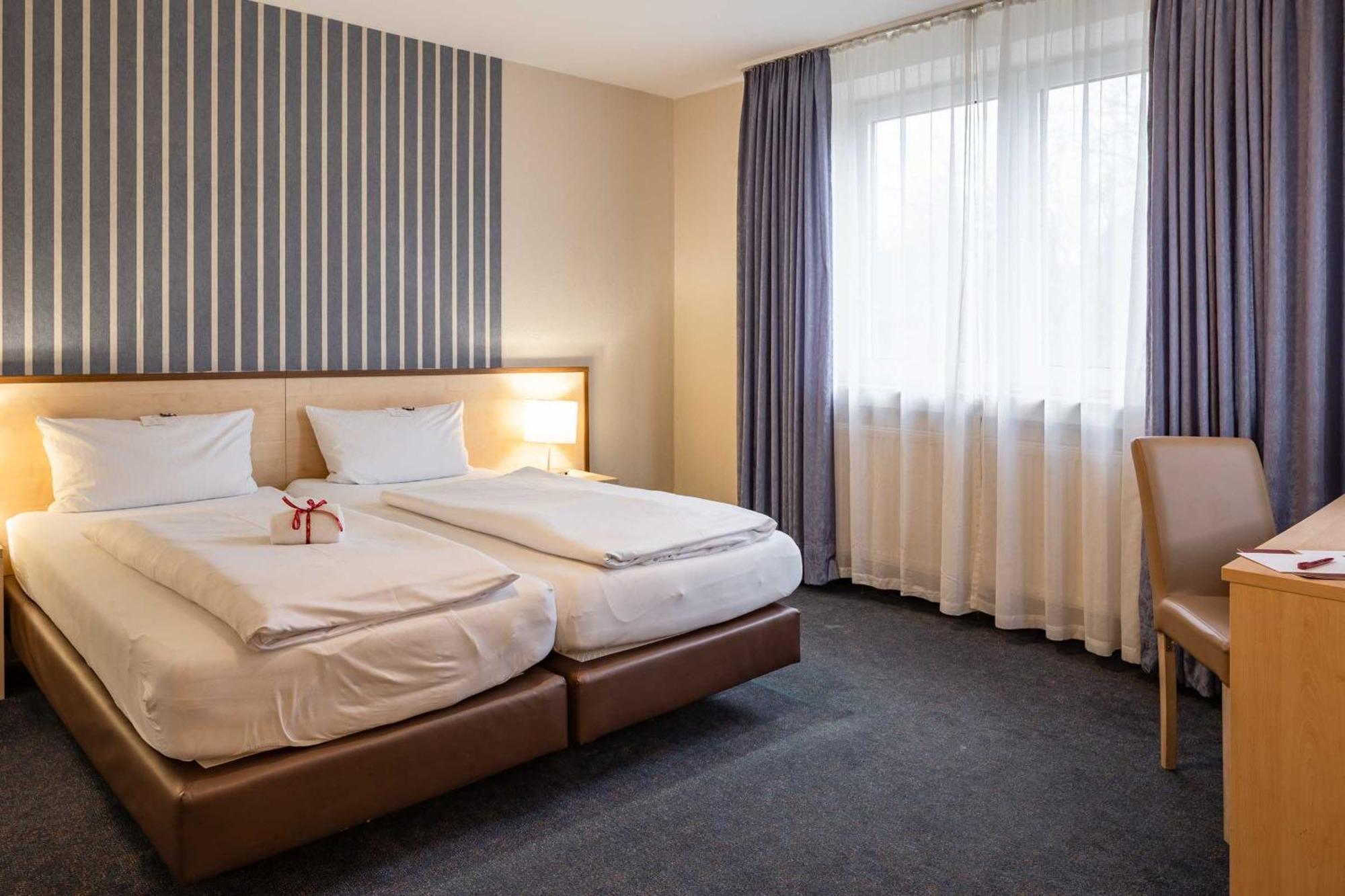 Astoria City Resort Ессен Екстер'єр фото
